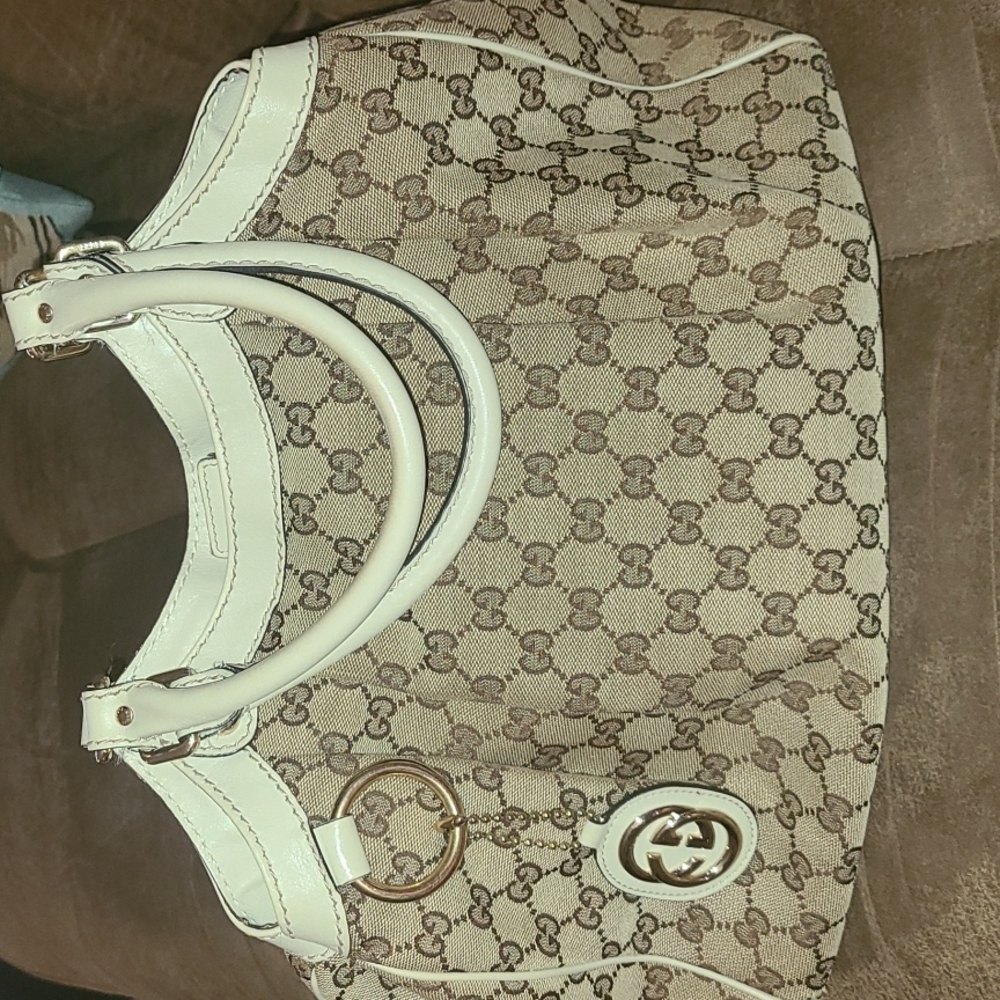 Gucci purse